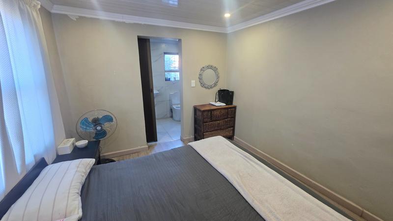 4 Bedroom Property for Sale in Glenwood Western Cape